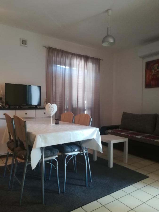 Apartments Eliva Умаг Екстериор снимка