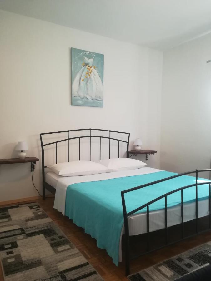 Apartments Eliva Умаг Екстериор снимка