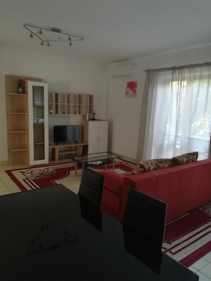 Apartments Eliva Умаг Екстериор снимка