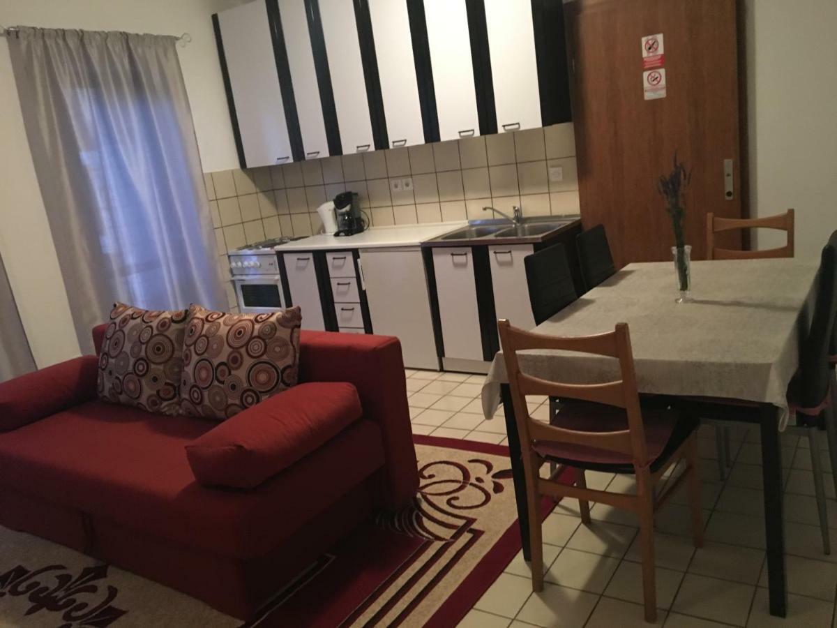 Apartments Eliva Умаг Екстериор снимка