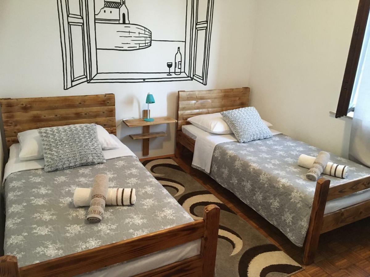 Apartments Eliva Умаг Екстериор снимка